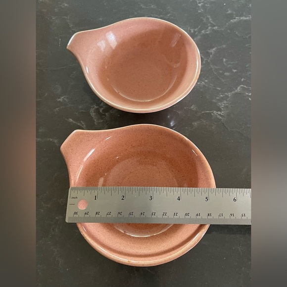 Russel Wright American Modern Lug Bowls (2)- Coral 5” - Picture 2 of 3